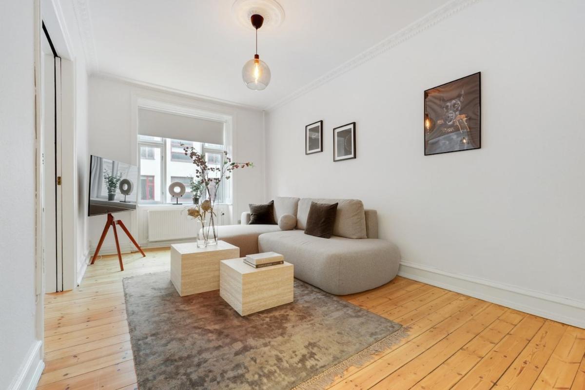 Spacious And Stylish In Cph Apartment *